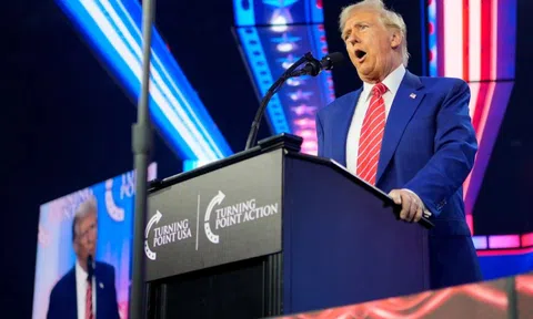 Bài phát biểu 90 phút của ông Trump gây sửng sốt