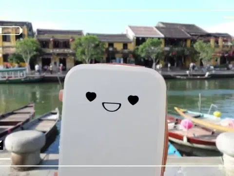 Sân bay Đà Nẵng quảng bá dịch vụ qua video 'hành trình vali'