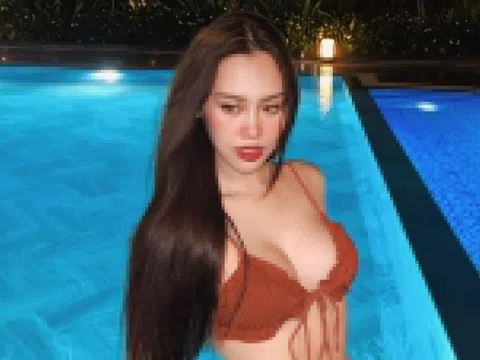 Á hậu Tâm Như được cầu hôn